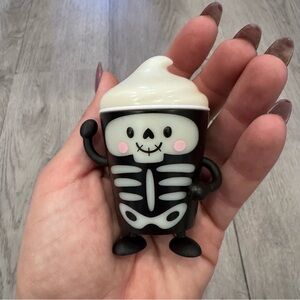 Wendy's Frosty Frights Bone Chiller Bone Bag Toy Figure 2024 Halloween Exclusive